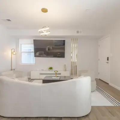 Modern one bedroom apartment