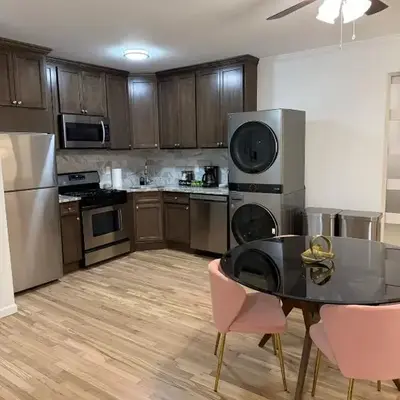 Luxury Boutique Home - 4 Beds 1 Baths 25 minutes to NYC