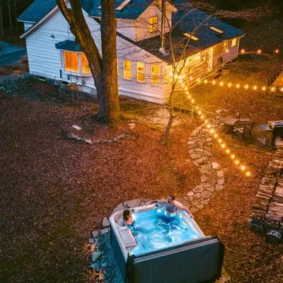 Creekfront Cabin Sauna & Hot Tub Hikers Hollow