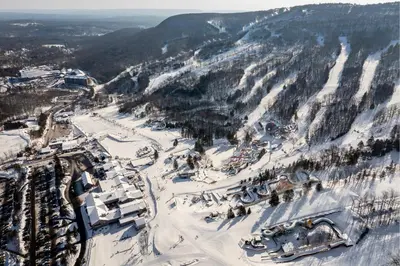 an aerial view of a ski resort in the snow at Northridge 410 in Tannersville