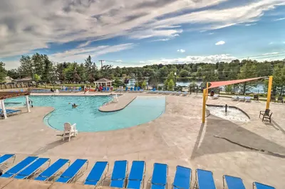 Gallery image of Poconos Chalet with Lake and Pool Access! in Tobyhanna